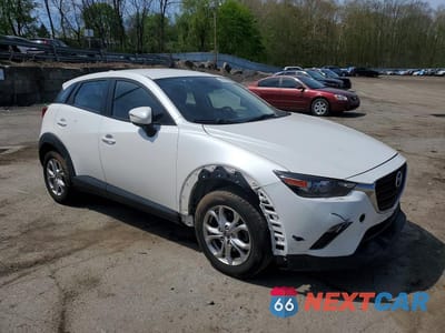 Czwarte zdjęcie samochodu z boku: 2019 MAZDA CX-3 SPORT VIN:JM1DKFB79K1416117 - miniatura