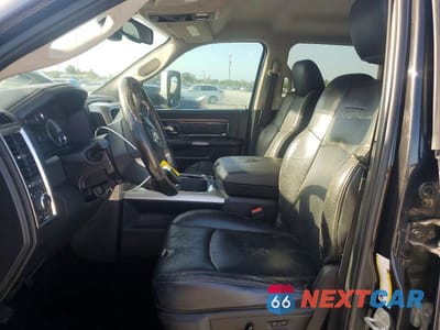 Zdjęcie 7 z 11 samochodu: 2016 RAM 3500 LARAMIE VIN:3C63RRJL2GG155291 - miniatura