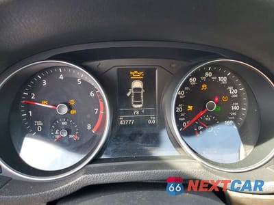 Zdjęcie 9 z 12 samochodu: 2018 VOLKSWAGEN PASSAT SE VIN:1VWBA7A33JC045616 - miniatura