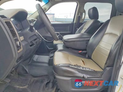 Zdjęcie 7 z 12 samochodu: 2012 DODGE RAM 3500 ST VIN:3C63DPGL9CG229407 - miniatura