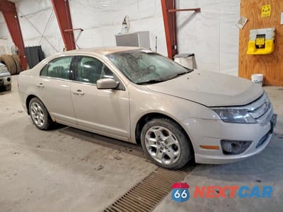 Czwarte zdjęcie samochodu z boku: 2010 FORD FUSION SE VIN:3FAHP0HG3AR311008 - miniatura
