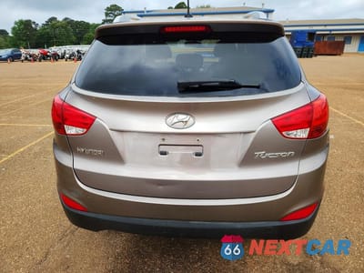 Zdjęcie 6 z 12 samochodu: 2012 HYUNDAI TUCSON GLS VIN:KM8JU3AC9CU422585 - miniatura