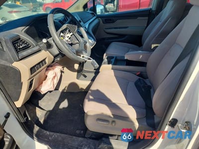 Zdjęcie 7 z 13 samochodu: 2019 HONDA ODYSSEY LX VIN:5FNRL6H23KB049236 - miniatura
