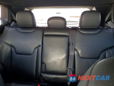 Zdjęcie 10 z 13 samochodu: 2025 JEEP COMPASS LIMITED VIN:3C4NJDCN3ST513802 - miniatura