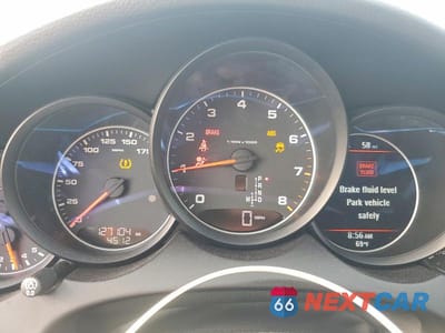 Zdjęcie 9 z 12 samochodu: 2017 PORSCHE CAYENNE VIN:WP1AA2A25HKA86174 - miniatura