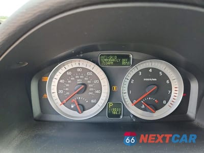 Zdjęcie 9 z 13 samochodu: 2012 VOLVO C70 T5 VIN:YV1672MC1CJ125894 - miniatura