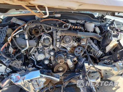 Zdjęcie 11 z 12 samochodu: 2016 CHEVROLET SILVERADO K3500 LTZ VIN:1GC4K0E86GF140295 - miniatura