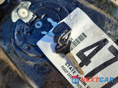 Zdjęcie 8 z 9 samochodu: 1999 KAWASAKI ZR1100 C VIN:JKAZRBC13XA022795 - miniatura