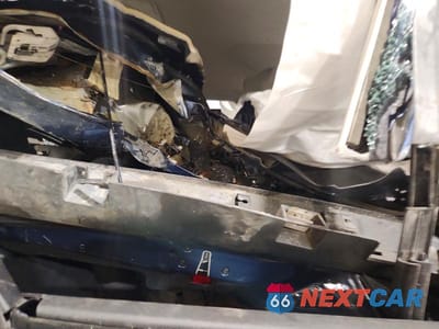 Zdjęcie 11 z 12 samochodu: 2018 FORD ESCAPE VIN:1FMCU0F73JUA79014 - miniatura