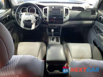 Zdjęcie 8 z 12 samochodu: 2013 TOYOTA TACOMA VIN:3TMLU4EN2DM114808 - miniatura