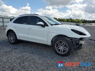 Czwarte zdjęcie samochodu z boku: 2018 PORSCHE MACAN VIN:WP1AA2A53JLB03192 - miniatura