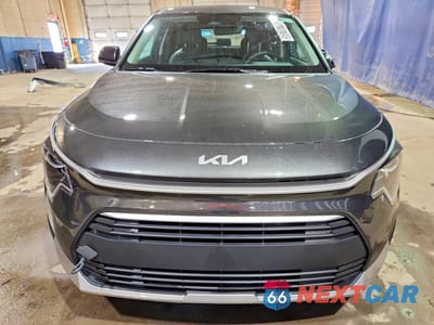 Piąte zdjęcie samochodu w środku: 2026 KIA NIRO LX VIN:KNDCP3LE6T5317256 - miniatura