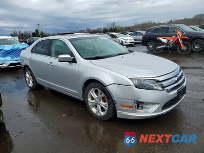 Czwarte zdjęcie samochodu z boku: 2012 FORD FUSION SE VIN:3FAHP0HG8CR420129 - miniatura