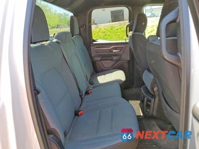 Zdjęcie 10 z 12 samochodu: 2022 RAM 1500 BIG HORN VIN:1C6RREBG0NN398431 - miniatura