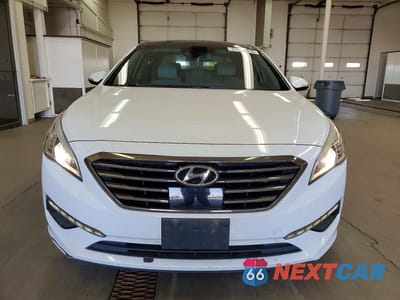 Piąte zdjęcie samochodu w środku: 2015 HYUNDAI SONATA LIMITED VIN:5NPE34AF0FH033468 - miniatura