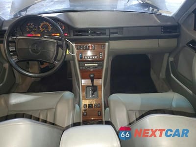 Zdjęcie 8 z 12 samochodu: 1988 MERCEDES-BENZ 300 CE VIN:WDBEA50D8JA703536 - miniatura