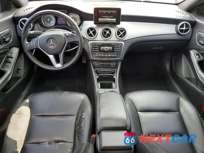 Zdjęcie 8 z 13 samochodu: 2014 MERCEDES-BENZ CLA 250 VIN:WDDSJ4EB7EN127044 - miniatura
