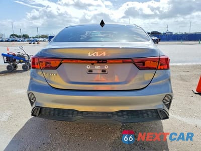 Zdjęcie 6 z 13 samochodu: 2024 KIA FORTE LXS VIN:3KPF24ADXRE721833 - miniatura