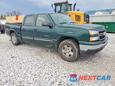 Czwarte zdjęcie samochodu z boku: 2007 CHEVROLET SILVERADO K1500 CLASSIC CREW CAB VIN:2GCEK13Z771106007 - miniatura