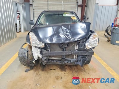 Piąte zdjęcie samochodu w środku: 2009 NISSAN ROGUE S VIN:JN8AS58V09W182342 - miniatura