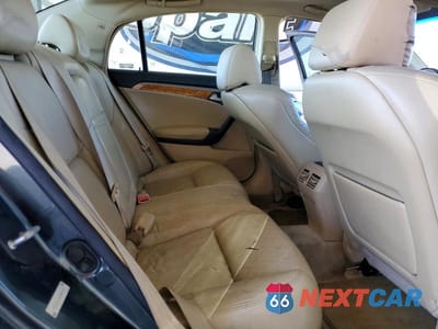 Zdjęcie 10 z 12 samochodu: 2004 ACURA TL VIN:19UUA66264A004646 - miniatura