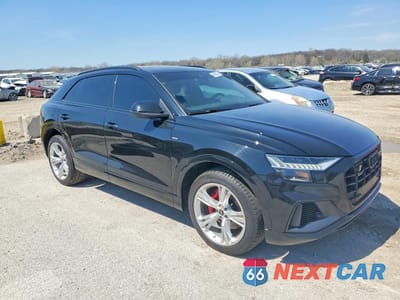 Czwarte zdjęcie samochodu z boku: 2022 AUDI Q8 PREMIUM PLUS S-LINE VIN:WA1EVBF12ND021879 - miniatura