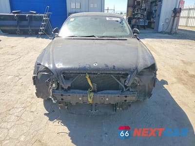 Piąte zdjęcie samochodu w środku: 2018 FORD MUSTANG VIN:1FA6P8TH7J5130048 - miniatura