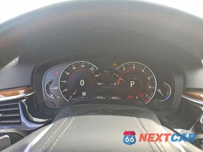 Zdjęcie 9 z 12 samochodu: 2019 BMW 530 XI VIN:WBAJA7C51KG912659 - miniatura