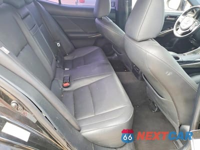 Zdjęcie 10 z 12 samochodu: 2018 LEXUS IS 300 VIN:JTHBA1D20J5080586 - miniatura