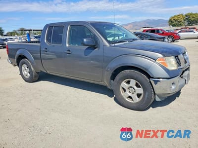 Czwarte zdjęcie samochodu z boku: 2008 NISS FRONTIER VIN:1N6AD09U98C450803 - miniatura