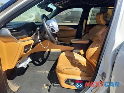 Zdjęcie 7 z 12 samochodu: 2022 JEEP GRAND CHEROKEE SUMMIT VIN:1C4RJHEG9N8551786 - miniatura