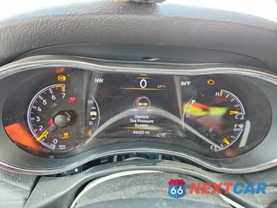 Zdjęcie 9 z 13 samochodu: 2020 JEEP GRAND CHEROKEE LAREDO VIN:1C4RJEAG7LC380146 - miniatura