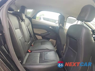 Zdjęcie 10 z 12 samochodu: 2018 FORD FOCUS BEV VIN:1FADP3R49JL225964 - miniatura