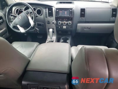 Zdjęcie 8 z 13 samochodu: 2014 TOYOTA SEQUOIA LIMITED VIN:5TDJW5G11ES093243 - miniatura