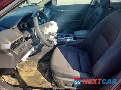 Zdjęcie 7 z 11 samochodu: 2025 NISSAN ALTIMA SV VIN:1N4BL4DW7SN420730 - miniatura