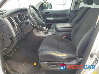 Zdjęcie 7 z 12 samochodu: 2010 TOYOTA TUNDRA GRADE VIN:5TFDW5F11AX133078 - miniatura
