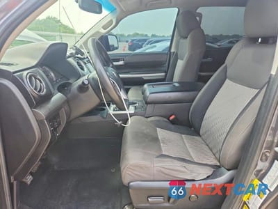 Zdjęcie 7 z 12 samochodu: 2016 TOYOTA TUNDRA CREWMAX SR5 VIN:5TFEM5F15GX102340 - miniatura