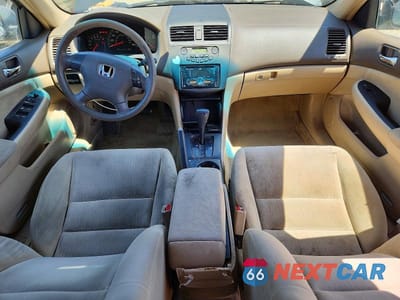 Zdjęcie 8 z 12 samochodu: 2005 HONDA ACCORD LX VIN:1HGCM56445A107032 - miniatura