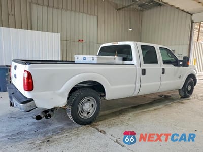 Trzecie zdjęcie samochodu z tyłu: 2015 FORD F350 SUPER DUTY VIN:1FT8W3ATXFEA95139 - miniatura