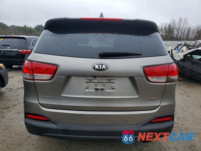 Zdjęcie 6 z 13 samochodu: 2016 KIA SORENTO LX VIN:5XYPGDA34GG052052 - miniatura