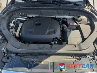 Zdjęcie 12 z 13 samochodu: 2018 VOLVO XC60 T5 MOMENTUM VIN:YV4102RKXJ1062986 - miniatura