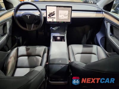 Zdjęcie 8 z 13 samochodu: 2023 TESLA MODEL Y VIN:7SAYGDEE9PA187003 - miniatura