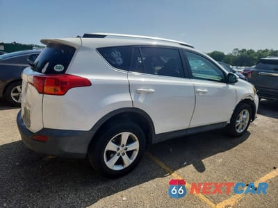 Trzecie zdjęcie samochodu z tyłu: 2014 TOYOTA RAV4 XLE VIN:2T3WFREV8EW105602 - miniatura