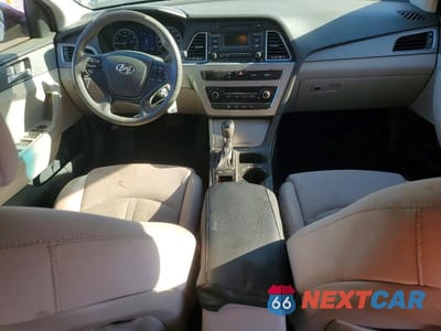 Zdjęcie 8 z 11 samochodu: 2015 HYUNDAI SONATA SE VIN:5NPE24AF2FH116256 - miniatura
