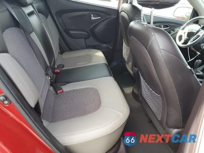 Zdjęcie 11 z 13 samochodu: 2012 HYUNDAI TUCSON GLS VIN:KM8JU3AC3CU355157 - miniatura