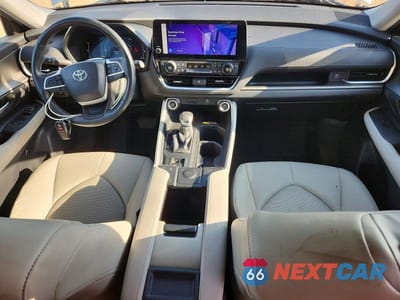 Zdjęcie 8 z 13 samochodu: 2024 TOYOTA GRAND HIGHLANDER XLE VIN:5TDAAAA5XRS002883 - miniatura