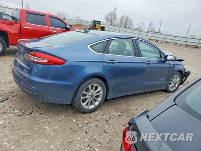 Trzecie zdjęcie samochodu z tyłu: 2019 FORD FUSION SEL VIN:3FA6P0MU6KR185733 - miniatura