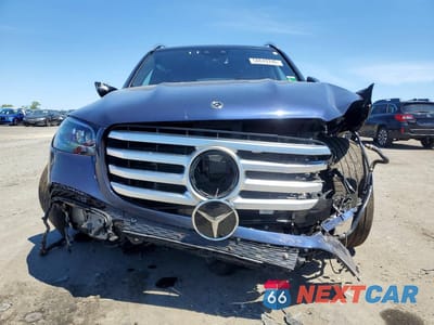 Piąte zdjęcie samochodu w środku: 2025 MERCEDES-BENZ GLS 580 4MATIC VIN:4JGFF8FEXSB338017 - miniatura