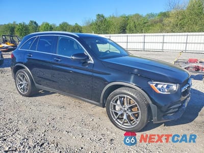 Czwarte zdjęcie samochodu z boku: 2020 MERCEDES-BENZ GLC 300 4MATIC VIN:W1N0G8EB7LF797426 - miniatura