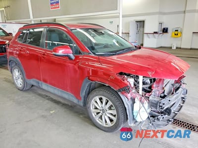 Czwarte zdjęcie samochodu z boku: 2022 TOYOTA COROLLA CROSS LE VIN:7MUCAABG3NV007724 - miniatura